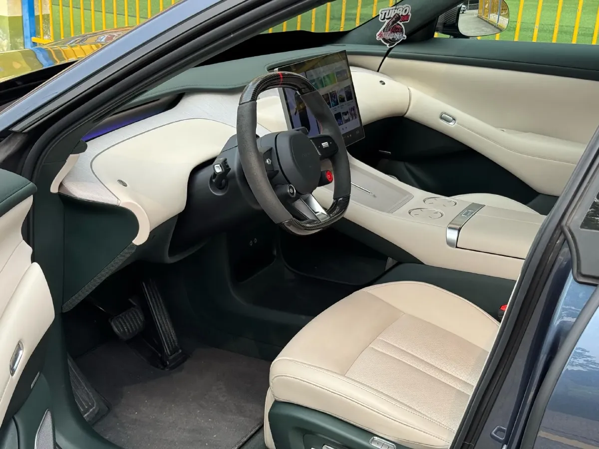 2025 MI YU7 BEV 101.7KWH,autocango,china used car exporter,china ev exporter,chinese used car exporter,chinese used ev exporter