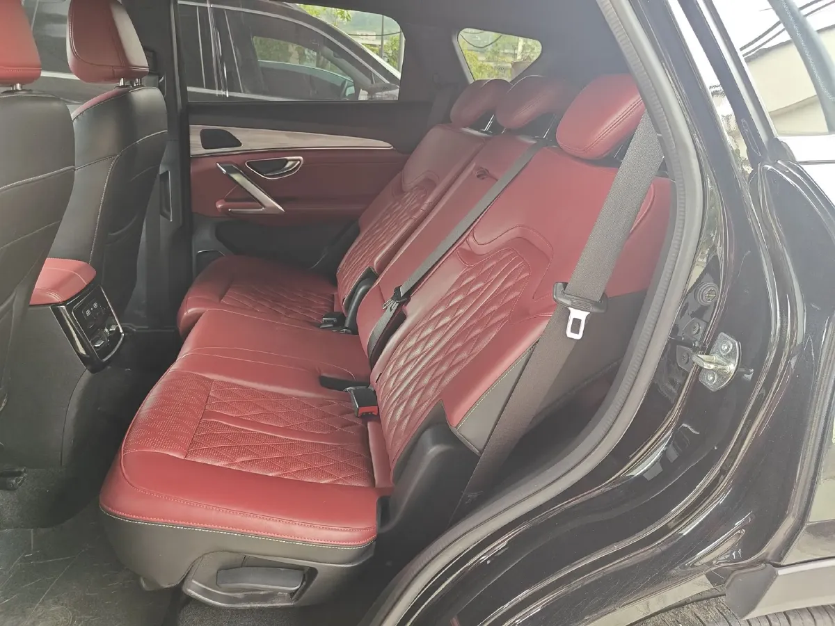 2023 Jetour X70 Plus 1.5T 156HP L4 6MT,autocango,china used car exporter,china ev exporter,chinese used car exporter,chinese used ev exporter