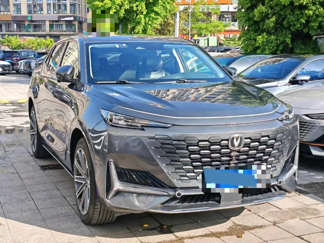 2021 ChangAn UNI-K 2.0T 233HP L4 8AT,autocango,china used car exporter,china ev exporter,chinese used car exporter,chinese used ev exporter