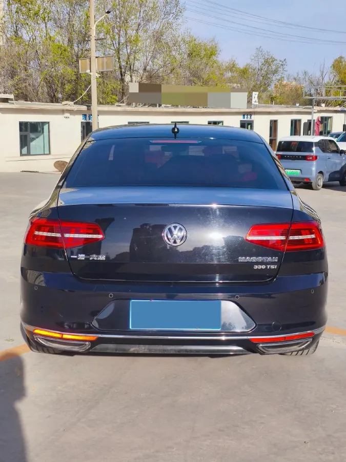 2019 Volkswagen Magotan 2.0T 186HP L4 7DCT,autocango,china used car exporter,china ev exporter,chinese used car exporter,chinese used ev exporter