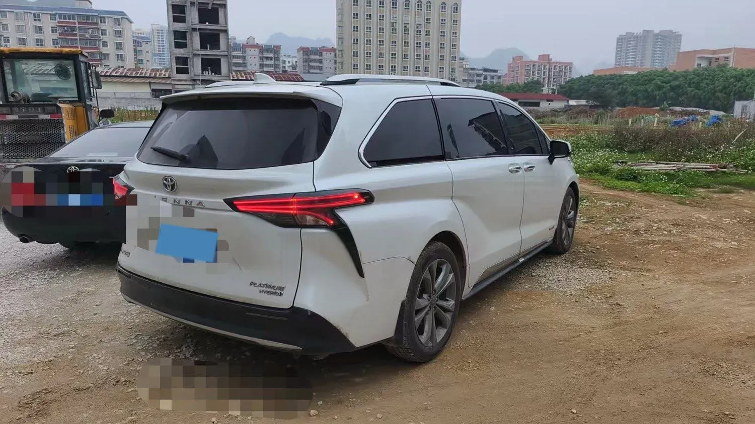 2023 Toyota Sienna 2.5L 189HP L4 E-CVT Hybrid,autocango,china used car exporter,china ev exporter,chinese used car exporter,chinese used ev exporter