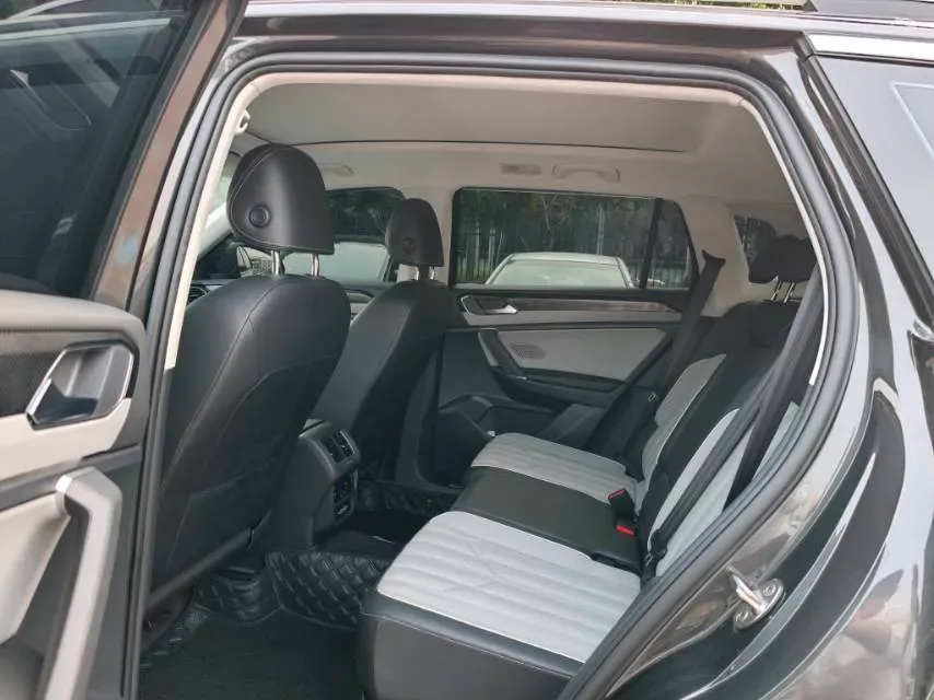 2023 Volkswagen Tayron 2.0T 186HP L4 7DCT,autocango,china used car exporter,china ev exporter,chinese used car exporter,chinese used ev exporter