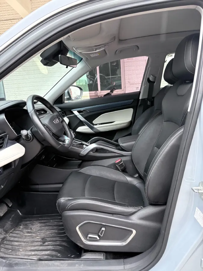 2020 Geely Azkarra 1.8T 184HP L4 7DCT,autocango,china used car exporter,china ev exporter,chinese used car exporter,chinese used ev exporter