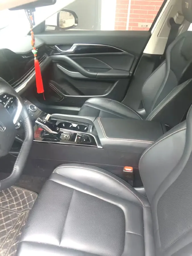 2023 Bestune B70 1.5T 169HP L4 7DCT,autocango,china used car exporter,china ev exporter,chinese used car exporter,chinese used ev exporter