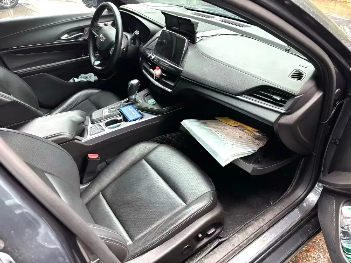 2021 Cadillac CT4 2.0T 237HP L4 8AT,autocango,china used car exporter,china ev exporter,chinese used car exporter,chinese used ev exporter