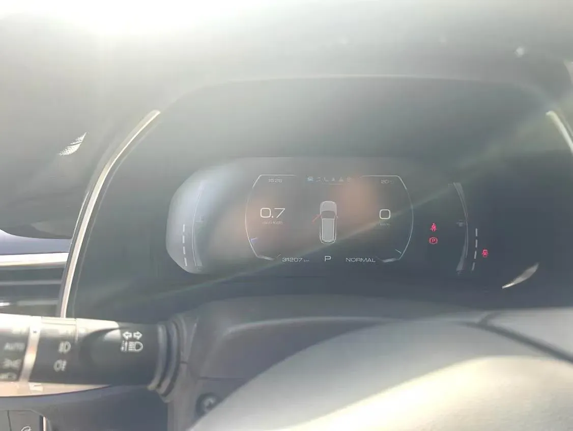 2021 Haval H6 1.5T 150HP L4 7DCT,autocango,china used car exporter,china ev exporter,chinese used car exporter,chinese used ev exporter