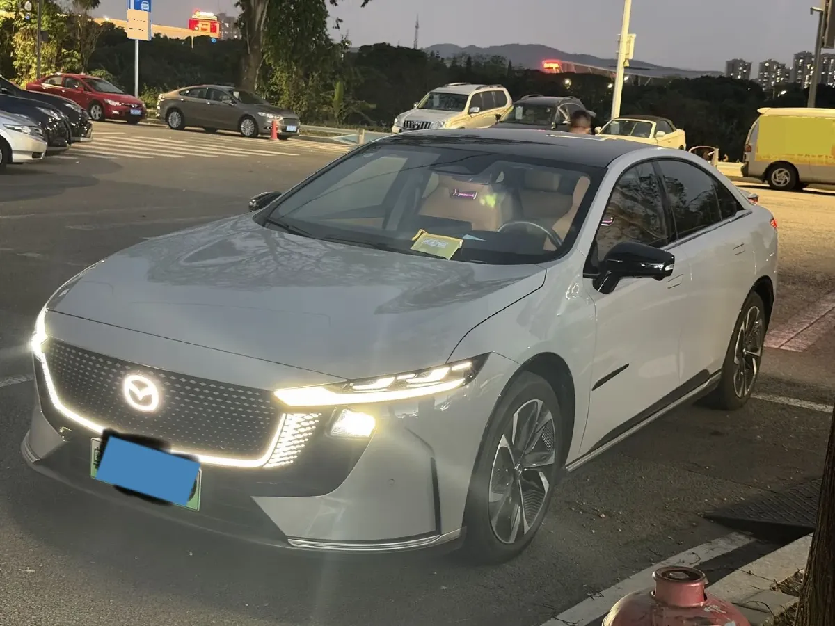 2024 Mazda EZ-6 BEV 68.8KWH,autocango,china used car exporter,china ev exporter,chinese used car exporter,chinese used ev exporter