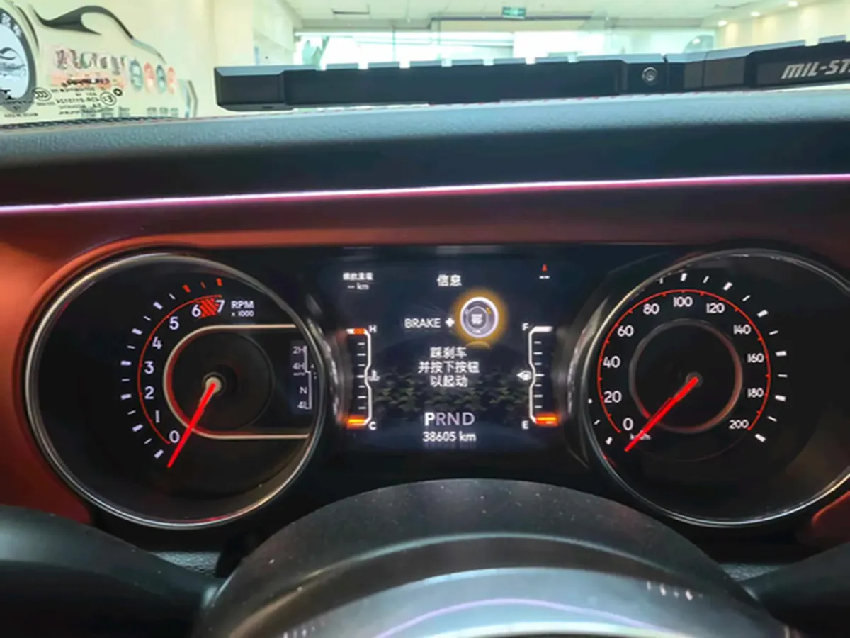 2019 Jeep Wrangler 2.0T 266HP L4 8AT,autocango,china used car exporter,china ev exporter,chinese used car exporter,chinese used ev exporter