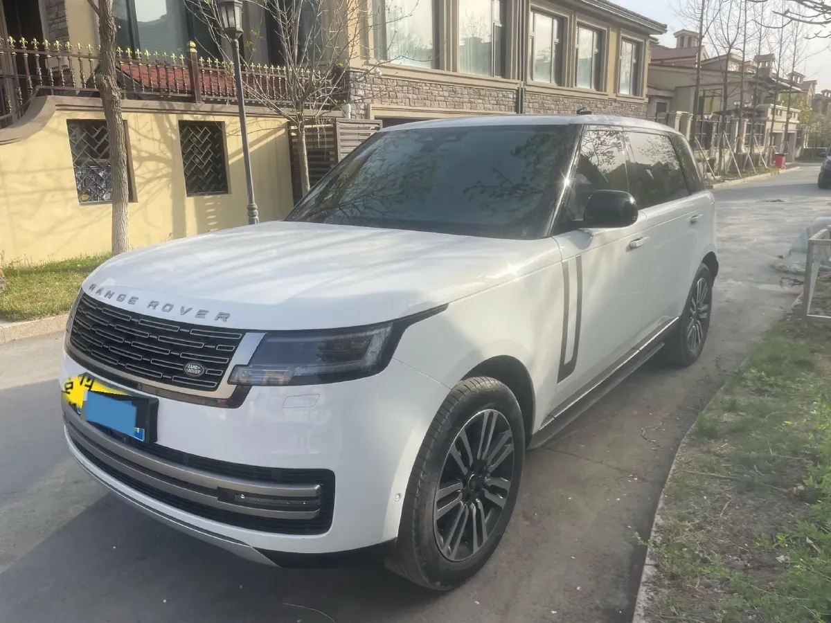 2024 Land Rover Range Rover 3.0T 400HP L6 8AT,autocango,china used car exporter,china ev exporter,chinese used car exporter,chinese used ev exporter