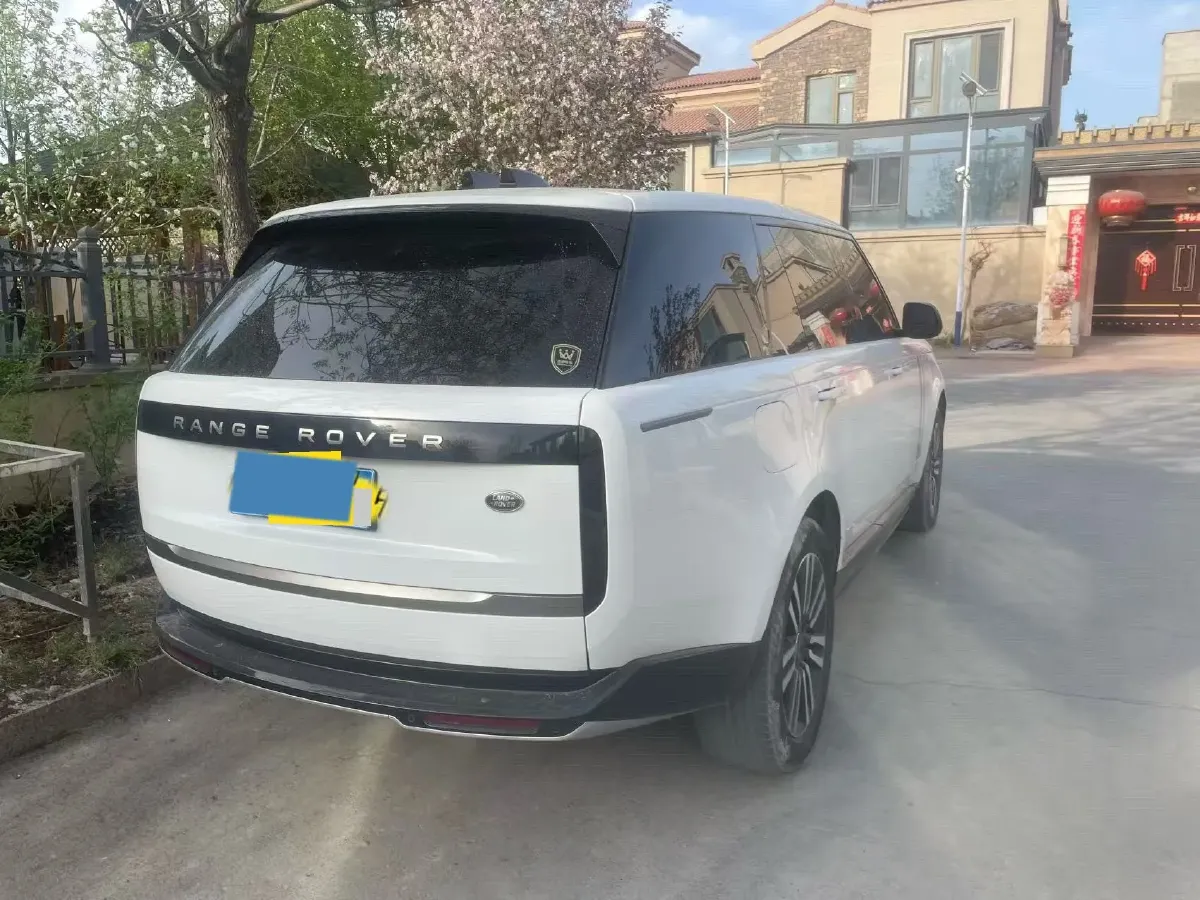 2024 Land Rover Range Rover 3.0T 400HP L6 8AT,autocango,china used car exporter,china ev exporter,chinese used car exporter,chinese used ev exporter
