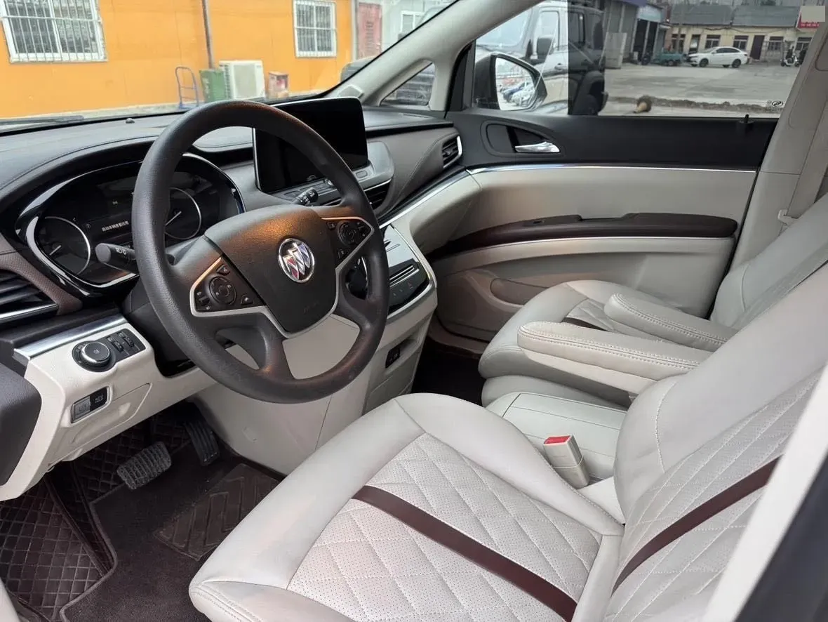 2022 Buick GL8 2.0T 237HP L4 9AT,autocango,china used car exporter,china ev exporter,chinese used car exporter,chinese used ev exporter