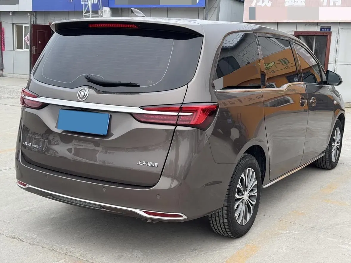 2022 Buick GL8 2.0T 237HP L4 9AT,autocango,china used car exporter,china ev exporter,chinese used car exporter,chinese used ev exporter