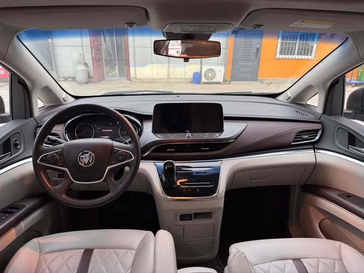 2022 Buick GL8 2.0T 237HP L4 9AT,autocango,china used car exporter,china ev exporter,chinese used car exporter,chinese used ev exporter