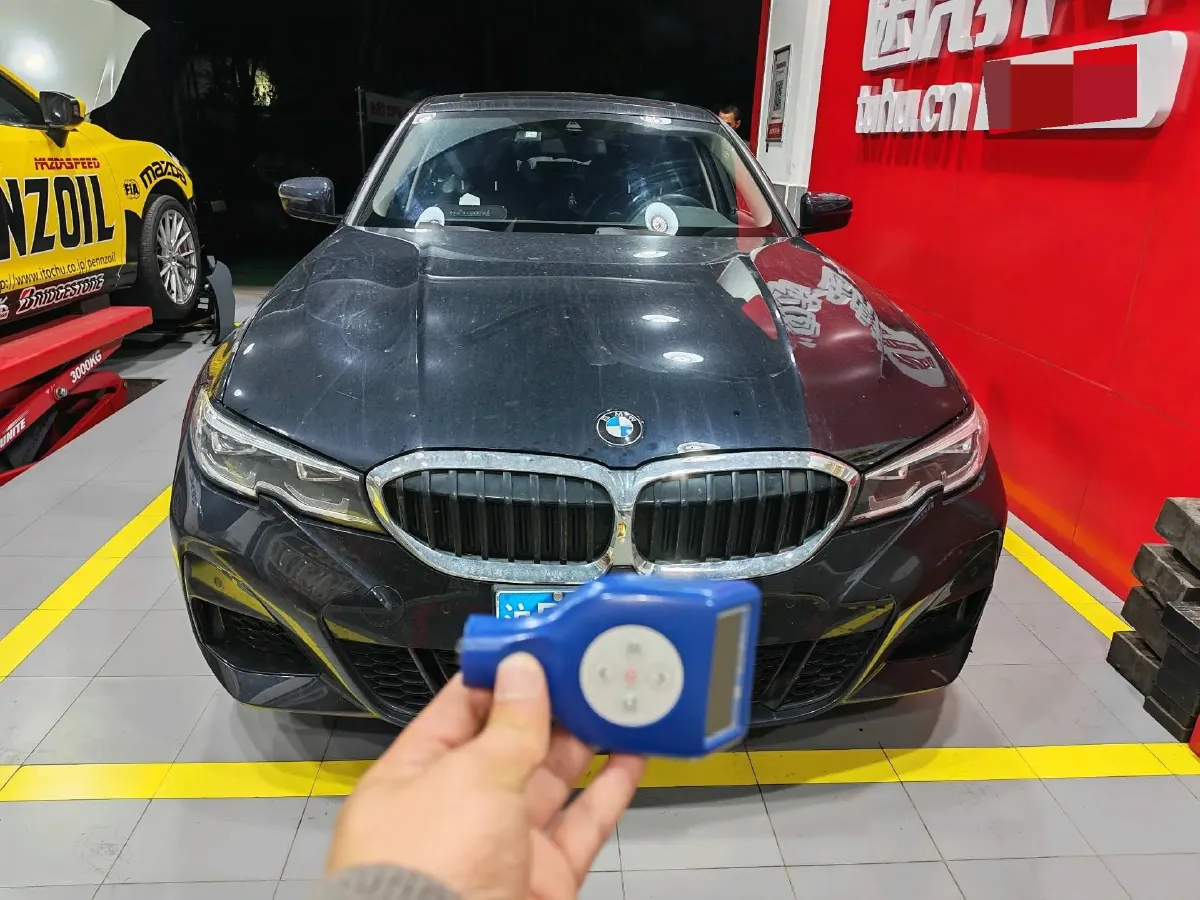 2022 BMW 3 Series 2.0T 184HP L4 8AT,autocango,china used car exporter,china ev exporter,chinese used car exporter,chinese used ev exporter