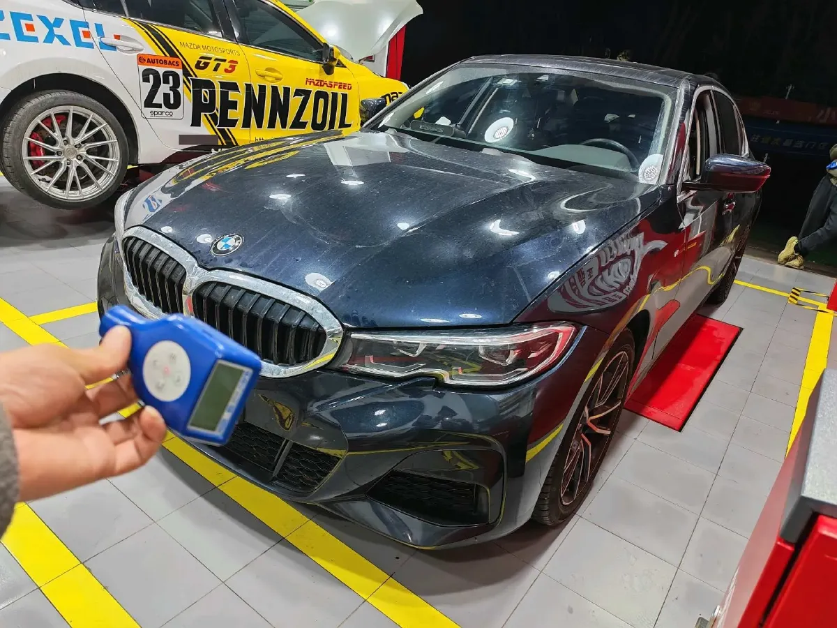 2022 BMW 3 Series 2.0T 184HP L4 8AT,autocango,china used car exporter,china ev exporter,chinese used car exporter,chinese used ev exporter