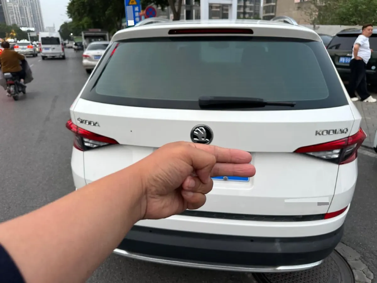 2018 Skoda Kodiak 2.0T 186HP L4 7DCT,autocango,china used car exporter,china ev exporter,chinese used car exporter,chinese used ev exporter