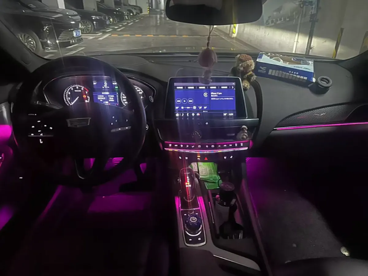 2022 Cadillac CT5 2.0T 237HP L4 10AT,autocango,china used car exporter,china ev exporter,chinese used car exporter,chinese used ev exporter