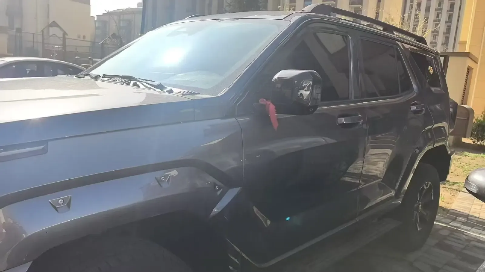 2023 Tank 400 2.0T 252HP L4 9AT PHEV 37.1KWH,autocango,china used car exporter,china ev exporter,chinese used car exporter,chinese used ev exporter