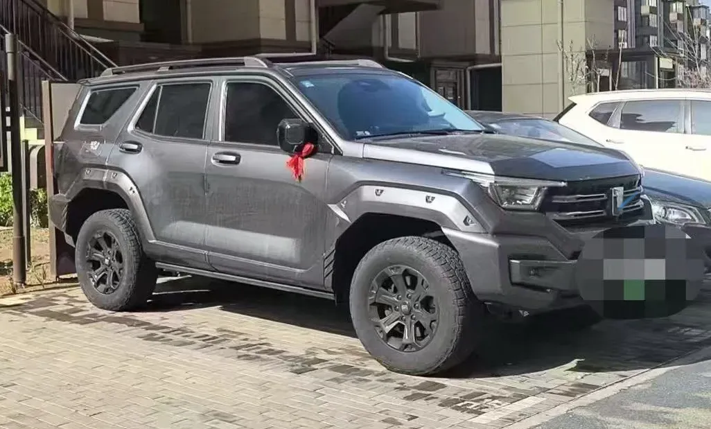 2023 Tank 400 2.0T 252HP L4 9AT PHEV 37.1KWH,autocango,china used car exporter,china ev exporter,chinese used car exporter,chinese used ev exporter