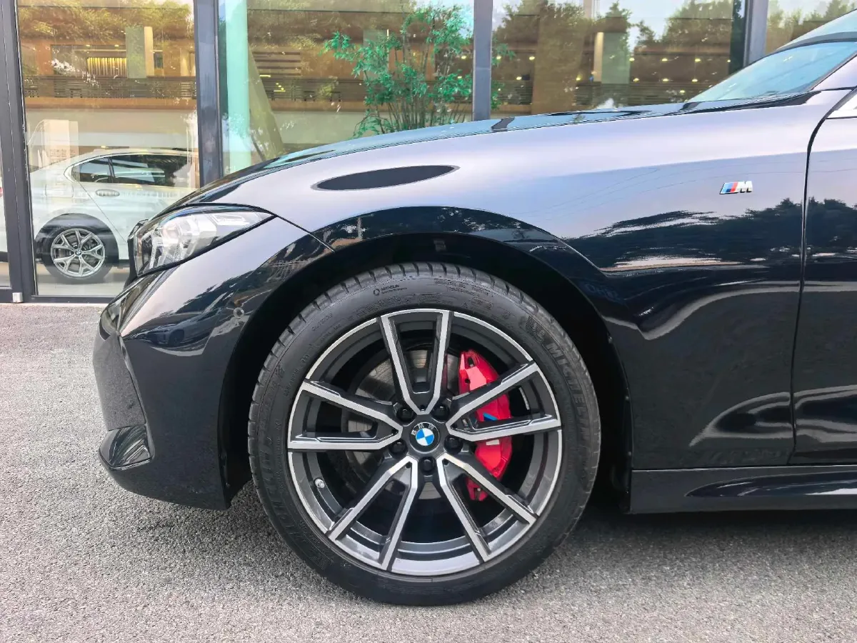 2025 BMW 3 Series 2.0T 184HP L4 8AT,autocango,china used car exporter,china ev exporter,chinese used car exporter,chinese used ev exporter