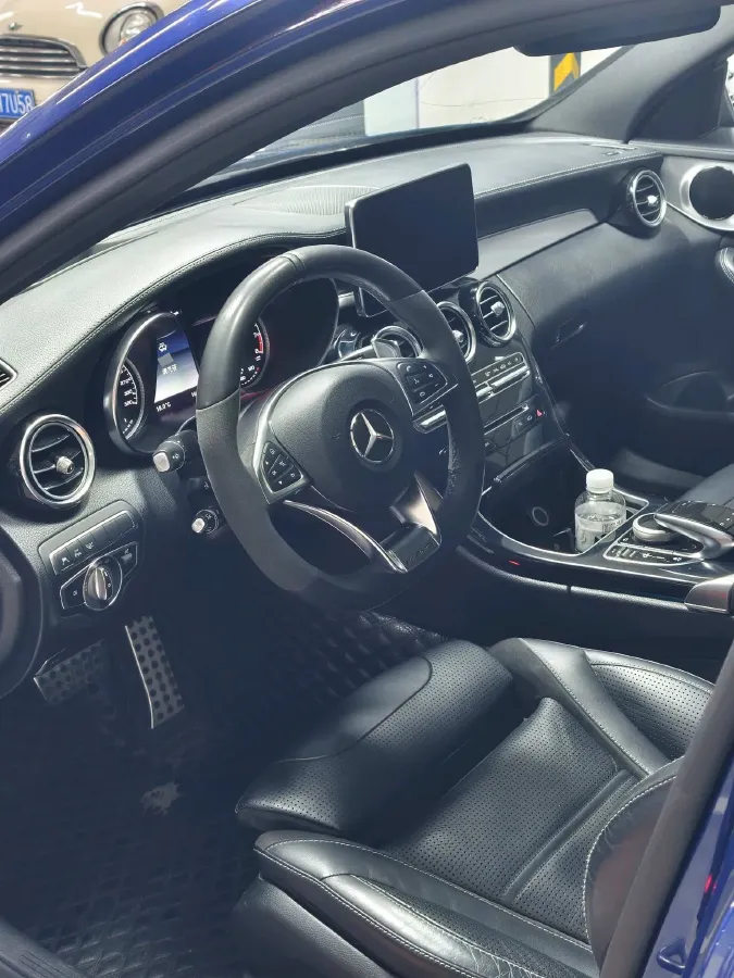 2017 Mercedes-Benz C AMG 4.0T 476HP V8 7AT,autocango,china used car exporter,china ev exporter,chinese used car exporter,chinese used ev exporter