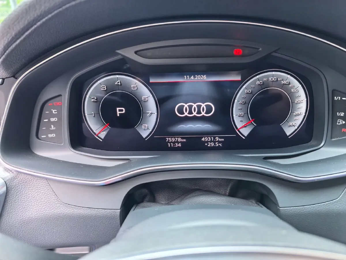 2021 Audi A6L 2.0T 190HP L4 7DCT,autocango,china used car exporter,china ev exporter,chinese used car exporter,chinese used ev exporter