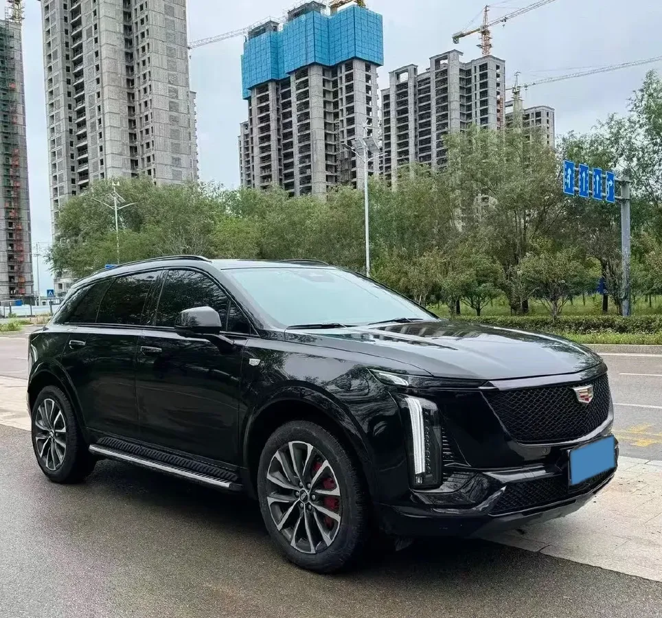 2025 Cadillac XT5 2.0T 237HP L4 9AT,autocango,china used car exporter,china ev exporter,chinese used car exporter,chinese used ev exporter