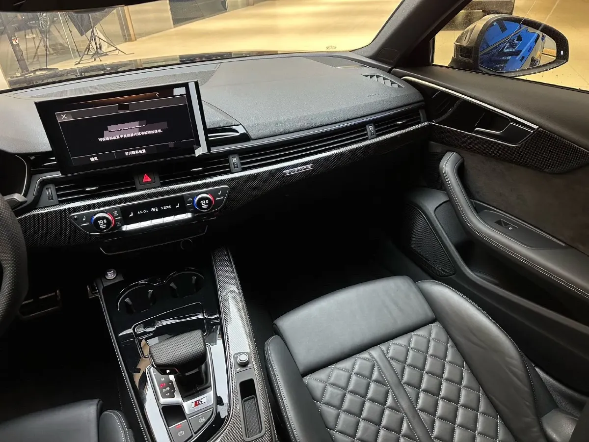 2020 Audi S4 3.0T 354HP V6 8AT,autocango,china used car exporter,china ev exporter,chinese used car exporter,chinese used ev exporter