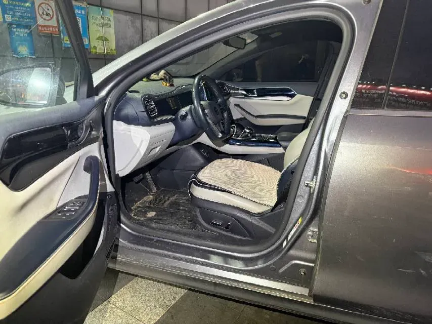 2021 Haval F7 1.5T 169HP L4 7DCT,autocango,china used car exporter,china ev exporter,chinese used car exporter,chinese used ev exporter