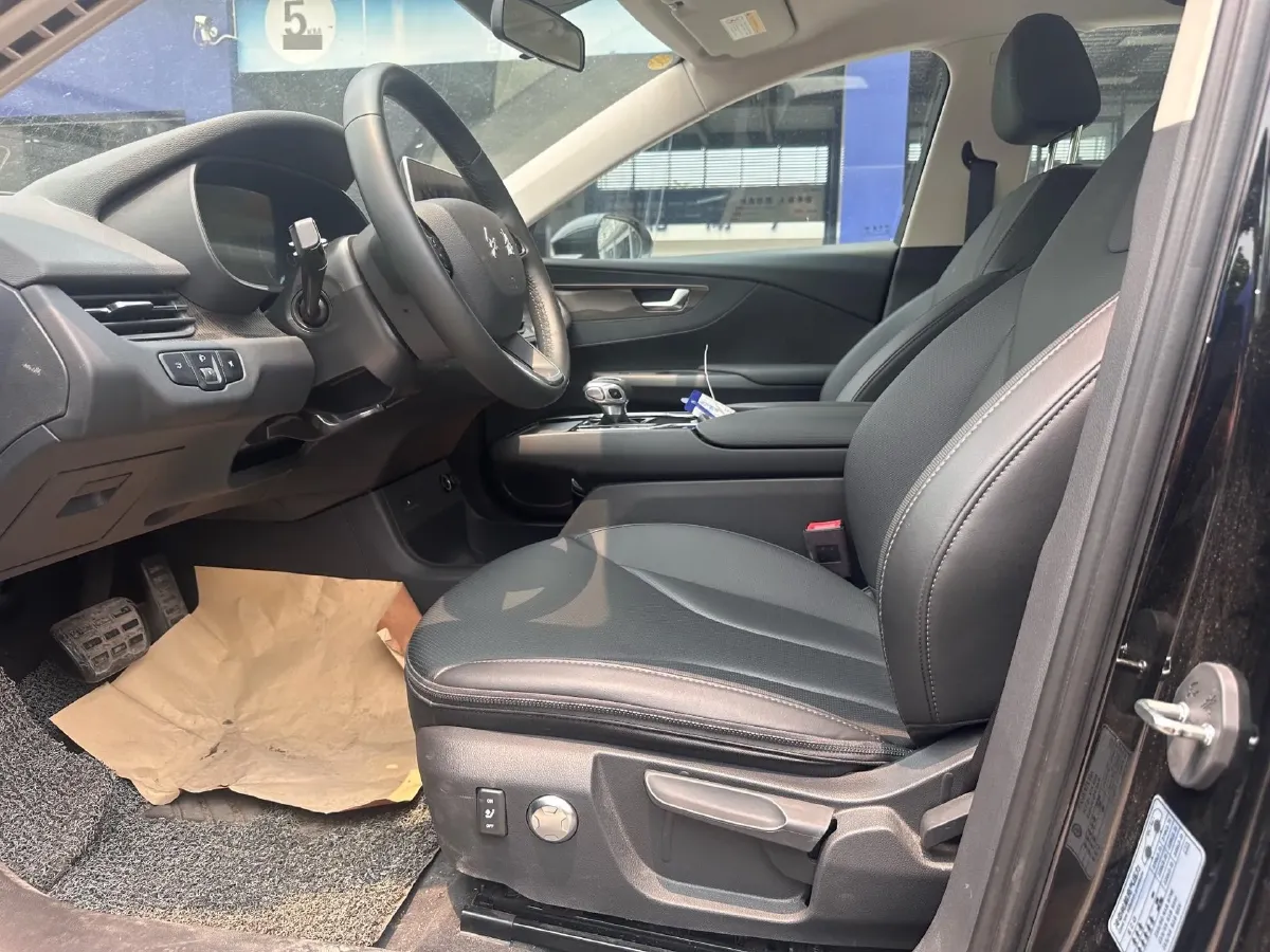 2021 HongQi E-QM5 BEV 54KWH,autocango,china used car exporter,china ev exporter,chinese used car exporter,chinese used ev exporter