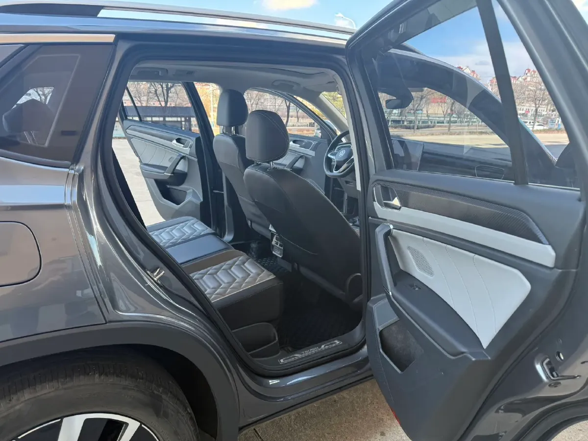 2023 Volkswagen Tayron 1.4T 150HP L4 7DCT,autocango,china used car exporter,china ev exporter,chinese used car exporter,chinese used ev exporter