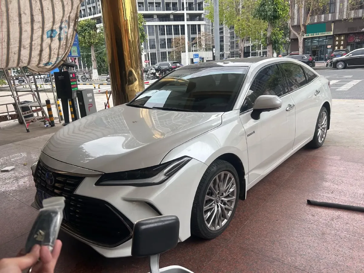 2022 Toyota Avalon 2.5L 178HP L4 E-CVT Hybrid,autocango,china used car exporter,china ev exporter,chinese used car exporter,chinese used ev exporter