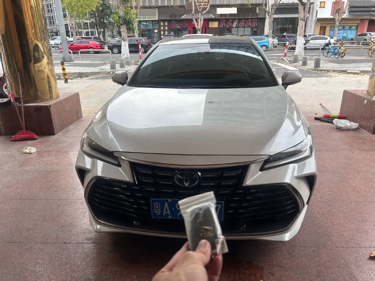 2022 Toyota Avalon 2.5L 178HP L4 E-CVT Hybrid,autocango,china used car exporter,china ev exporter,chinese used car exporter,chinese used ev exporter