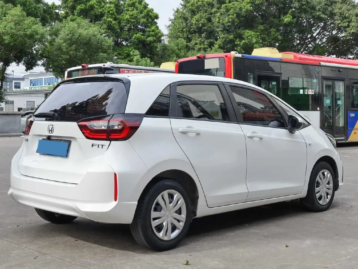 2023 Honda Fit 1.5L 124HP L4 CVT,autocango,china used car exporter,china ev exporter,chinese used car exporter,chinese used ev exporter