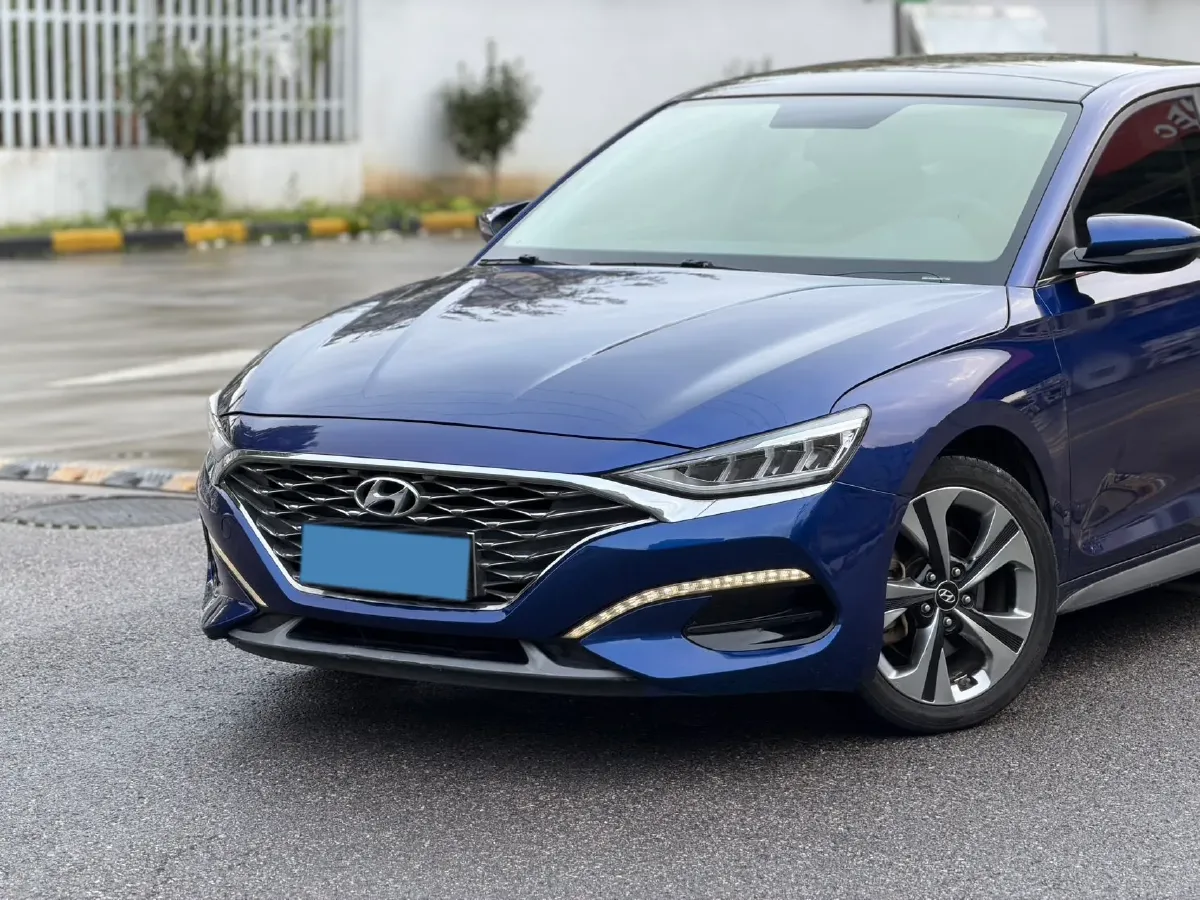 2019 Hyundai La Festa 1.6T 190HP L4 7DCT,autocango,china used car exporter,china ev exporter,chinese used car exporter,chinese used ev exporter
