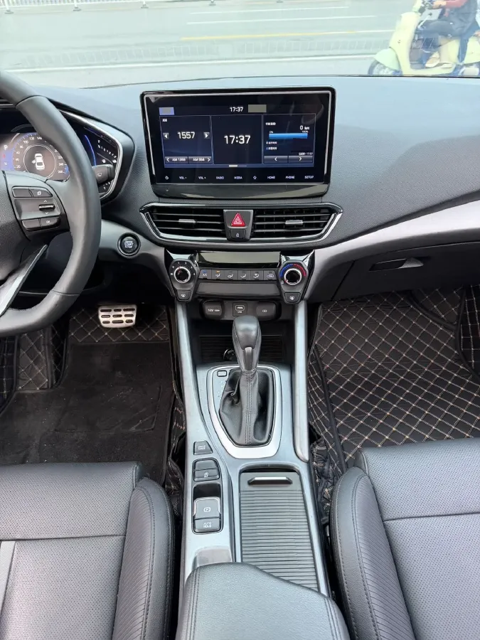 2019 Hyundai La Festa 1.6T 190HP L4 7DCT,autocango,china used car exporter,china ev exporter,chinese used car exporter,chinese used ev exporter