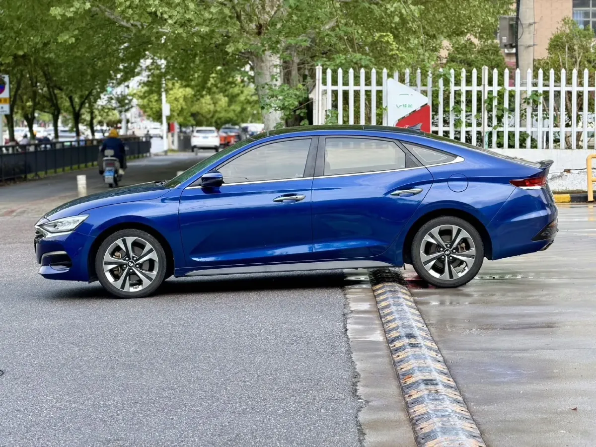 2019 Hyundai La Festa 1.6T 190HP L4 7DCT,autocango,china used car exporter,china ev exporter,chinese used car exporter,chinese used ev exporter