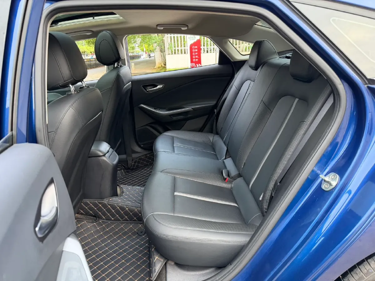 2019 Hyundai La Festa 1.6T 190HP L4 7DCT,autocango,china used car exporter,china ev exporter,chinese used car exporter,chinese used ev exporter