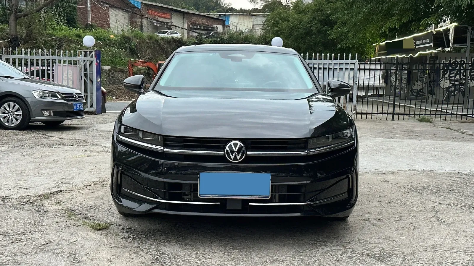 2024 Volkswagen Magotan 2.0T 220HP L4 7DCT,autocango,china used car exporter,china ev exporter,chinese used car exporter,chinese used ev exporter