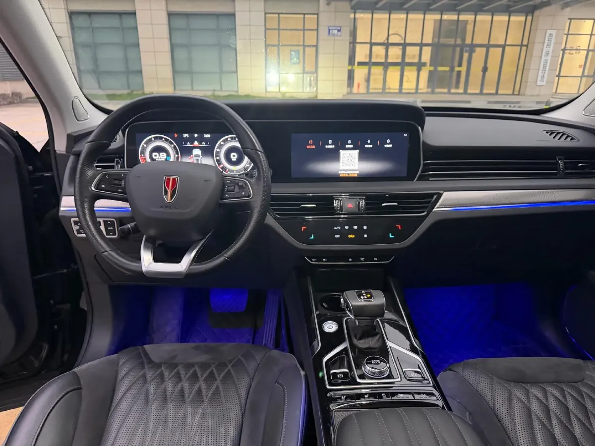 2022 HongQi HS5 2.0T 224HP L4 6AT,autocango,china used car exporter,china ev exporter,chinese used car exporter,chinese used ev exporter