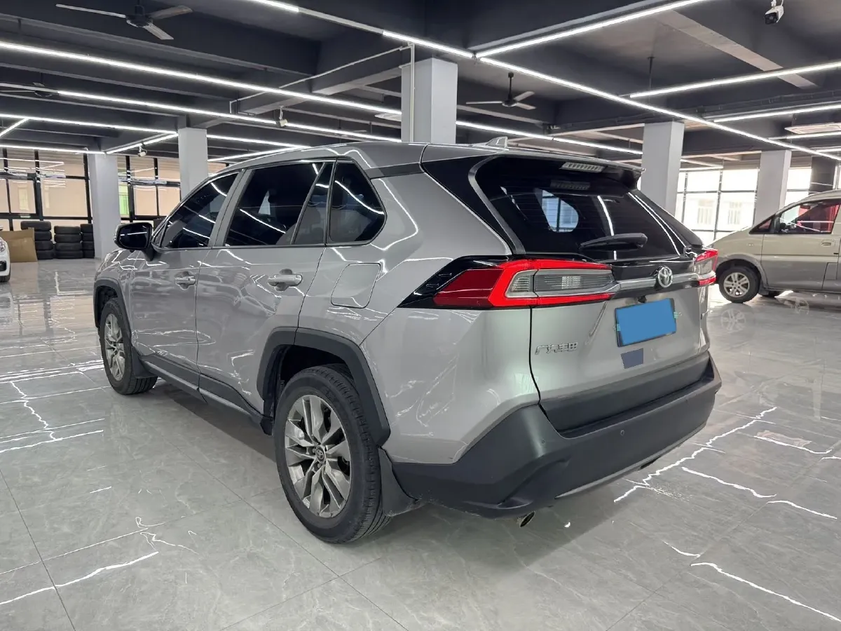2023 Toyota Wildlander 2.0L 171HP L4 CVT,autocango,china used car exporter,china ev exporter,chinese used car exporter,chinese used ev exporter