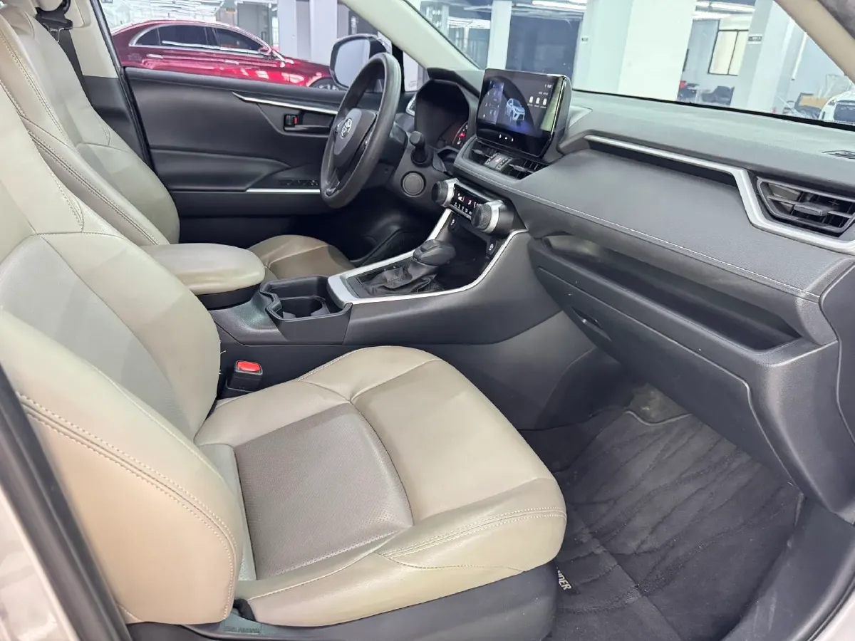 2023 Toyota Wildlander 2.0L 171HP L4 CVT,autocango,china used car exporter,china ev exporter,chinese used car exporter,chinese used ev exporter