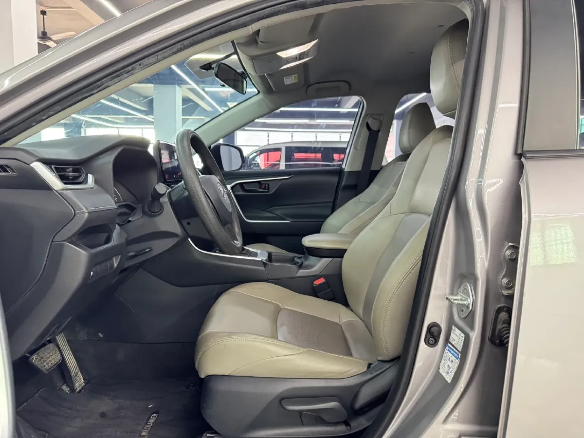 2023 Toyota Wildlander 2.0L 171HP L4 CVT,autocango,china used car exporter,china ev exporter,chinese used car exporter,chinese used ev exporter