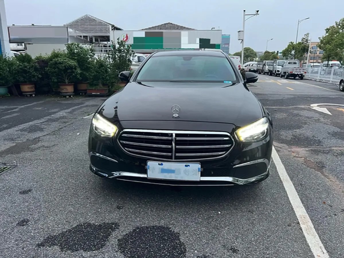 2022 Mercedes-Benz E Class 2.0T 258HP L4 9AT,autocango,china used car exporter,china ev exporter,chinese used car exporter,chinese used ev exporter