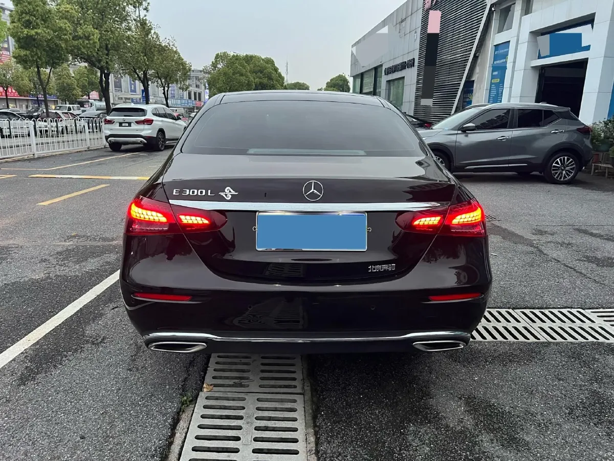 2022 Mercedes-Benz E Class 2.0T 258HP L4 9AT,autocango,china used car exporter,china ev exporter,chinese used car exporter,chinese used ev exporter