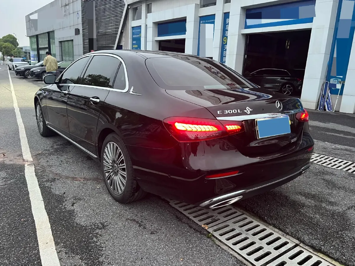 2022 Mercedes-Benz E Class 2.0T 258HP L4 9AT,autocango,china used car exporter,china ev exporter,chinese used car exporter,chinese used ev exporter