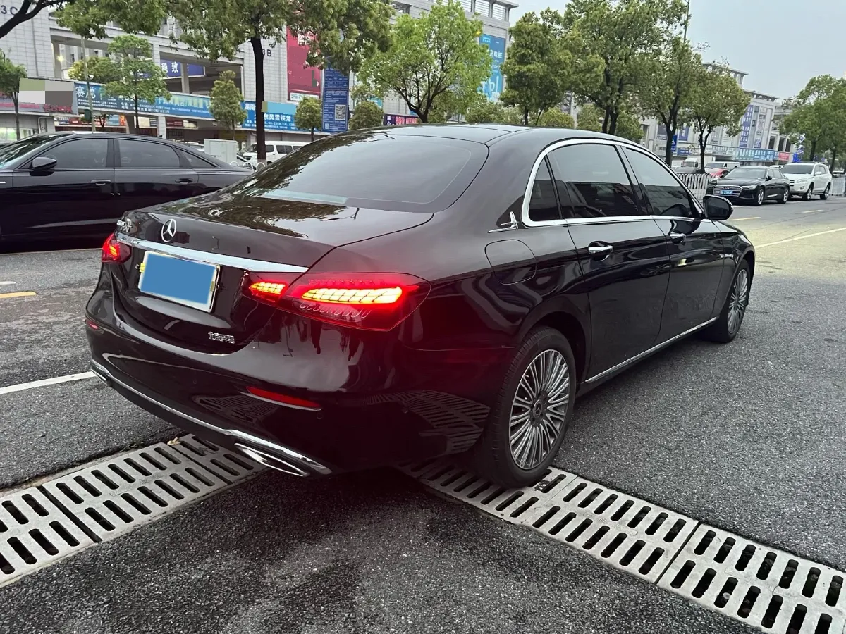 2022 Mercedes-Benz E Class 2.0T 258HP L4 9AT,autocango,china used car exporter,china ev exporter,chinese used car exporter,chinese used ev exporter