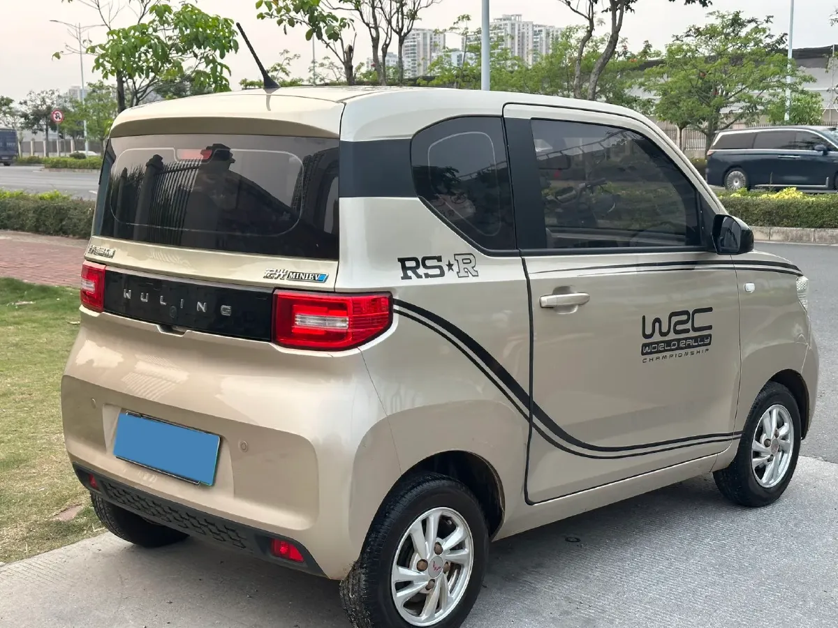 2020 WuLing HongGuang MINI EV BEV 9.3KWH,autocango,china used car exporter,china ev exporter,chinese used car exporter,chinese used ev exporter