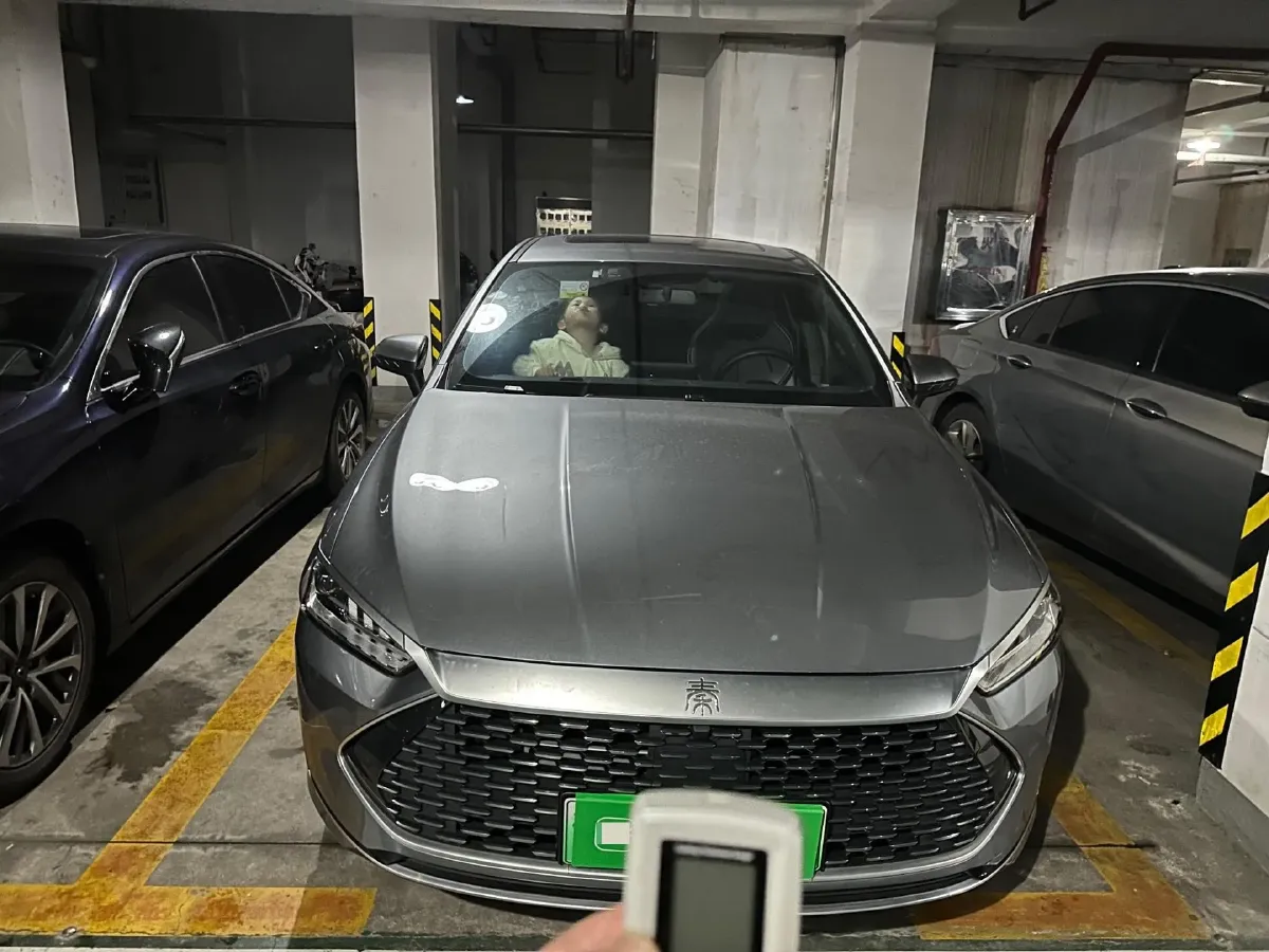 2021 Haval F7 1.5T 169HP L4 7DCT,autocango,china used car exporter,china ev exporter,chinese used car exporter,chinese used ev exporter