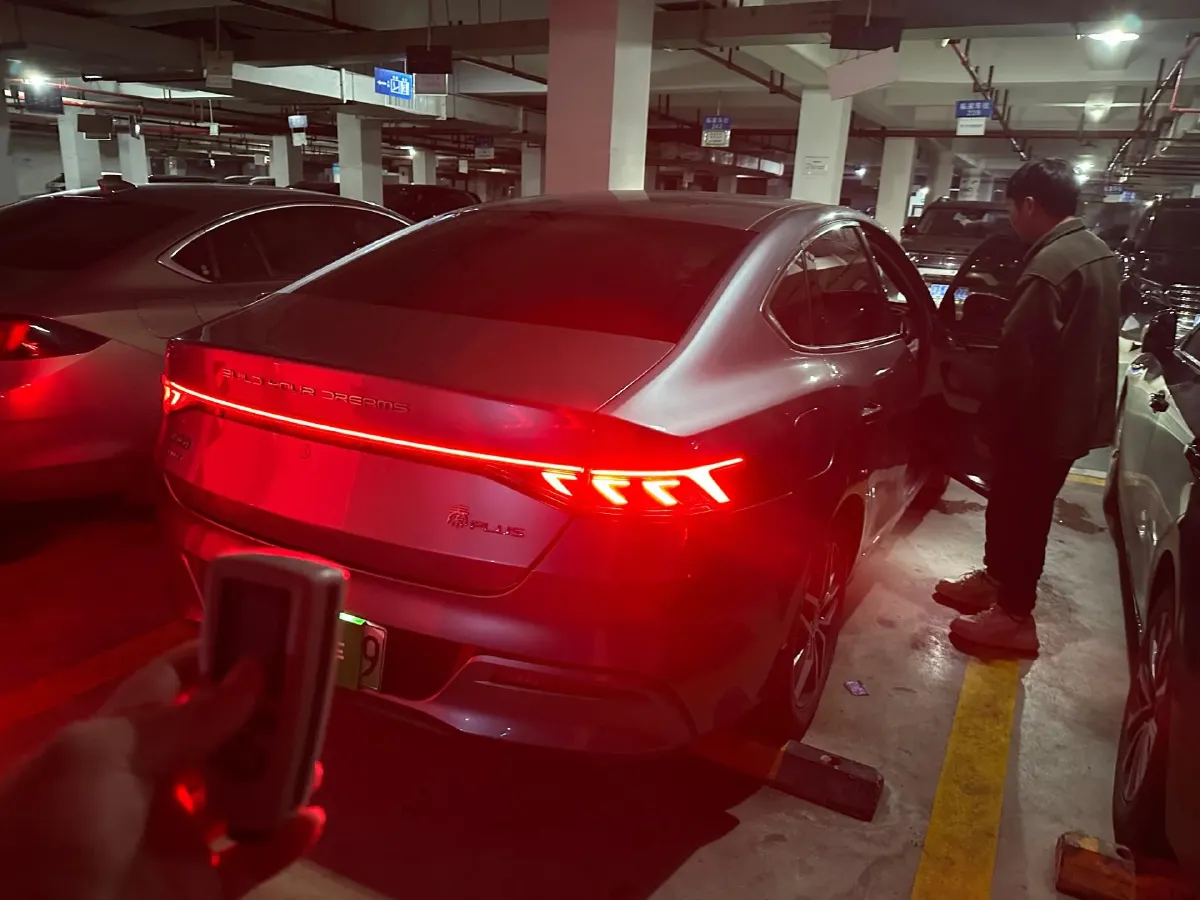 2021 Haval F7 1.5T 169HP L4 7DCT,autocango,china used car exporter,china ev exporter,chinese used car exporter,chinese used ev exporter